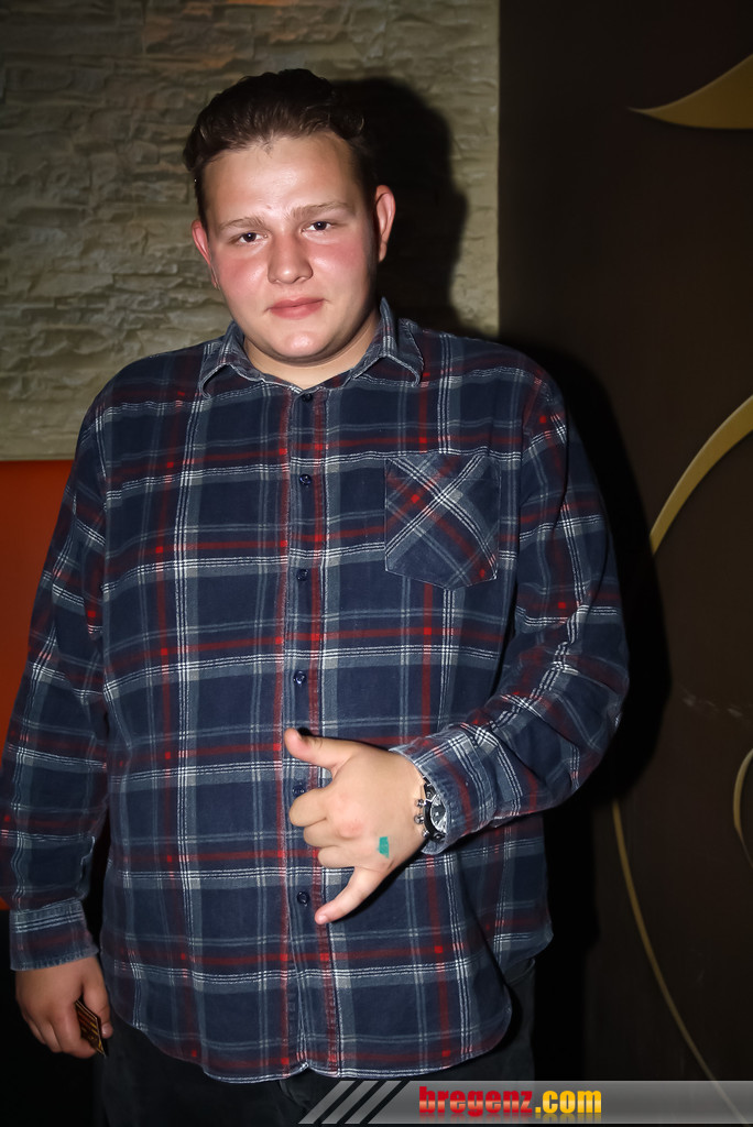 14098588.jpg