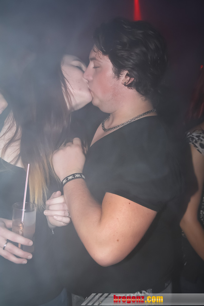 14098566.jpg