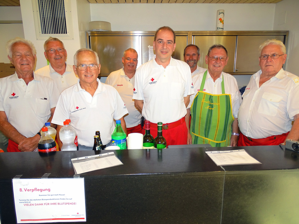 Blut11 Team.jpg
