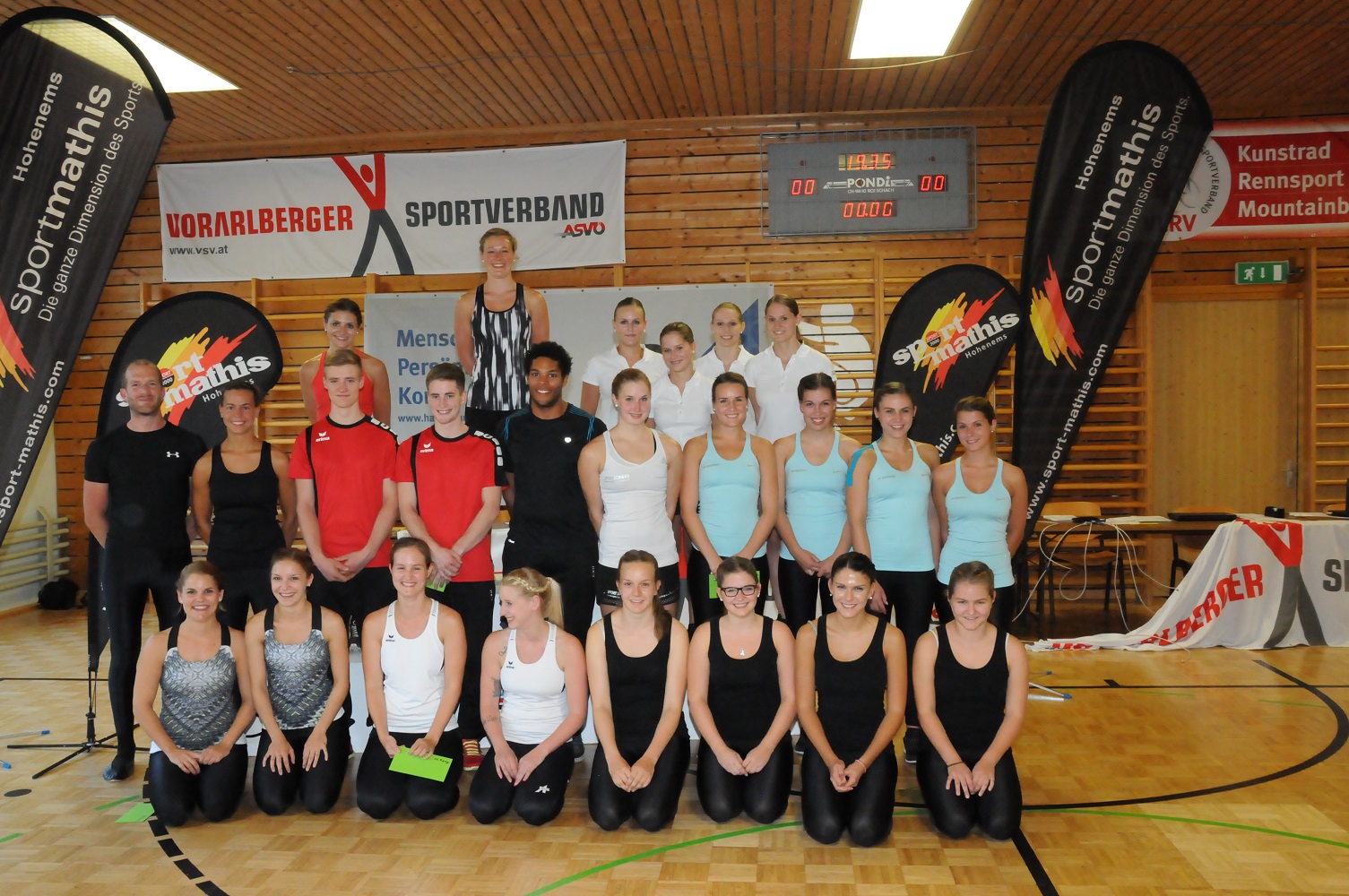 Alle Finalteilnehmer GNF_8769.JPG