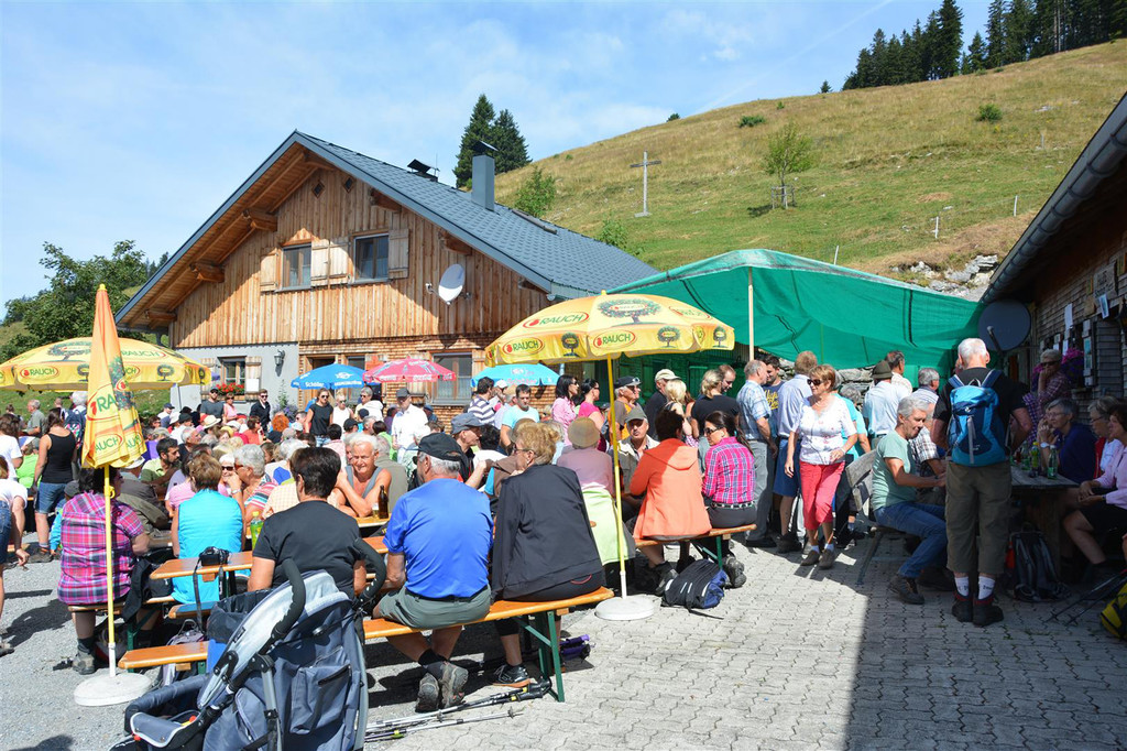 Alp5 Leute.jpg