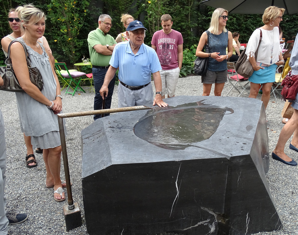 Gass5 Beck Brunnen.jpg