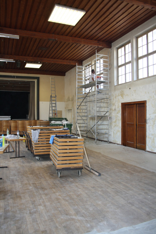 Festhalle OPTISCHE Sanierung 2015 _2_.JPG