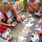 Die Puzzleteile werden zusammen gesetzt.JPG