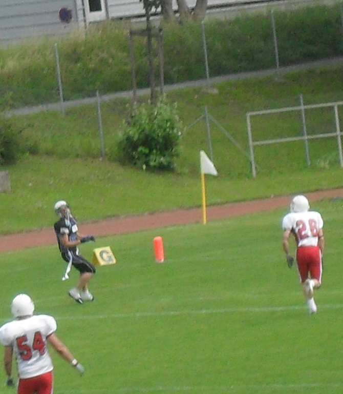 football_jpg-1275313809