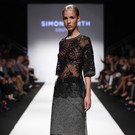 TL-2015-09-10-MQVFW-19h-c-Simon_Barth_presented_by_Runway-017.jpg