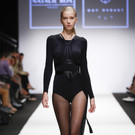 TL-2015-09-10-MQVFW-19h-b-Natalie_Rox_and_Guy_Debast_presented_by_Runway-019.jpg