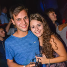 14111166.jpg