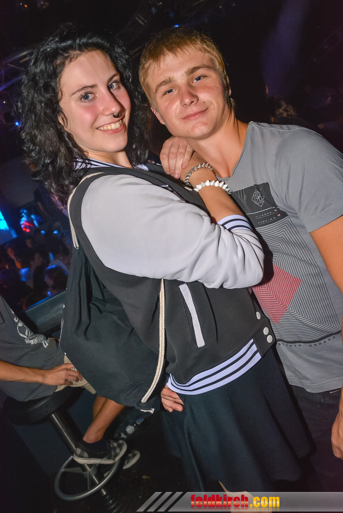 14111164.jpg