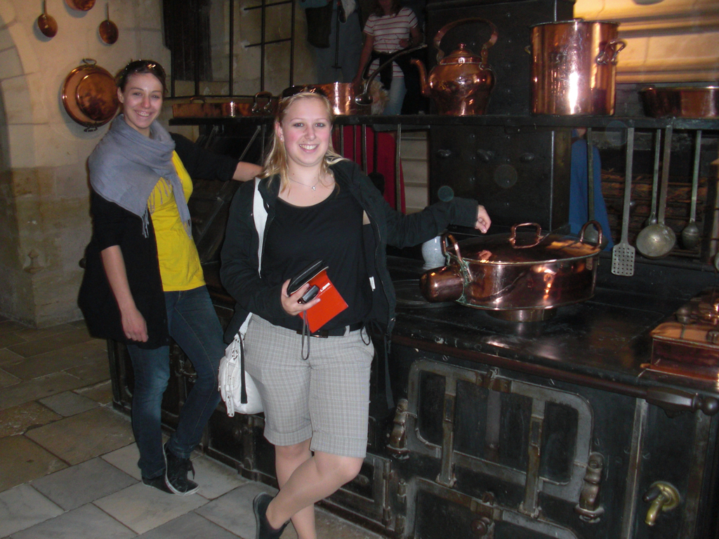 4b Tours _6__JPG-1275316251