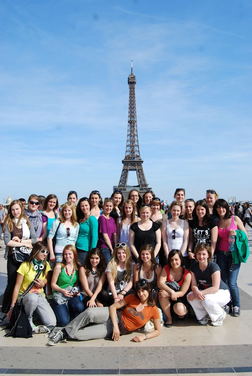 4b Tours _12__JPG-1275316341