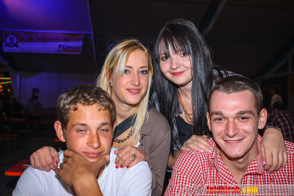 14111877.jpg