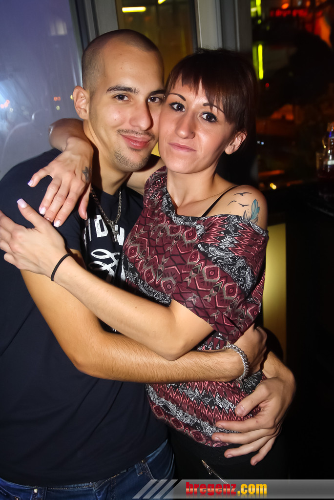 14111833.jpg