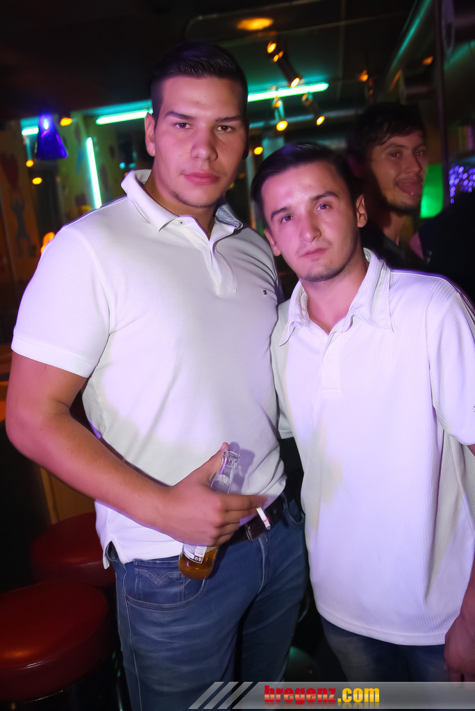 14111822.jpg