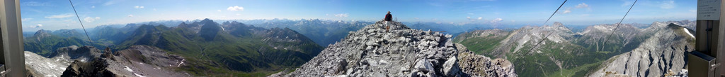 DSCF1057_2.jpg
