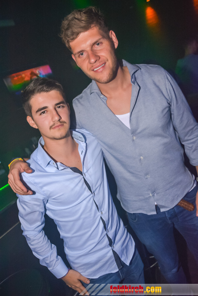 14116186.jpg