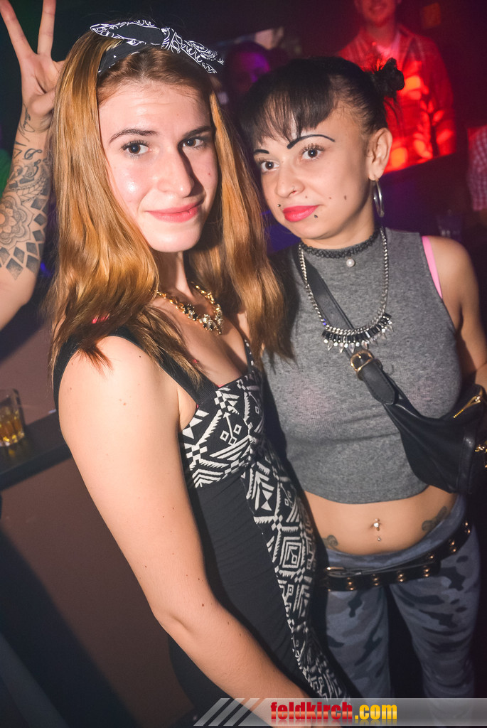 14116184.jpg