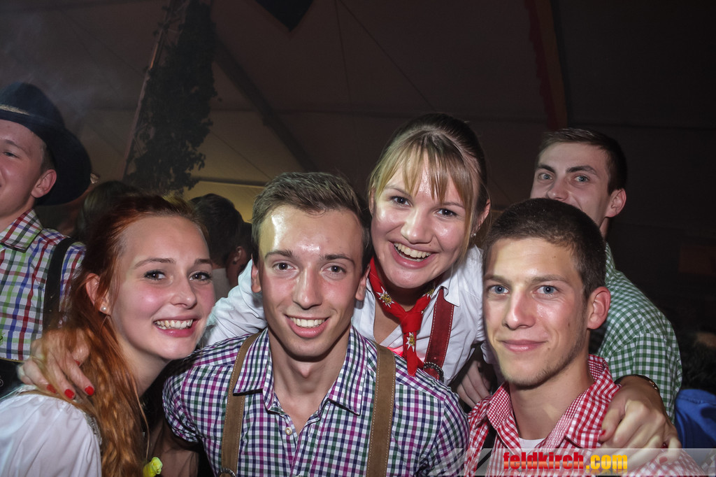 14116466.jpg