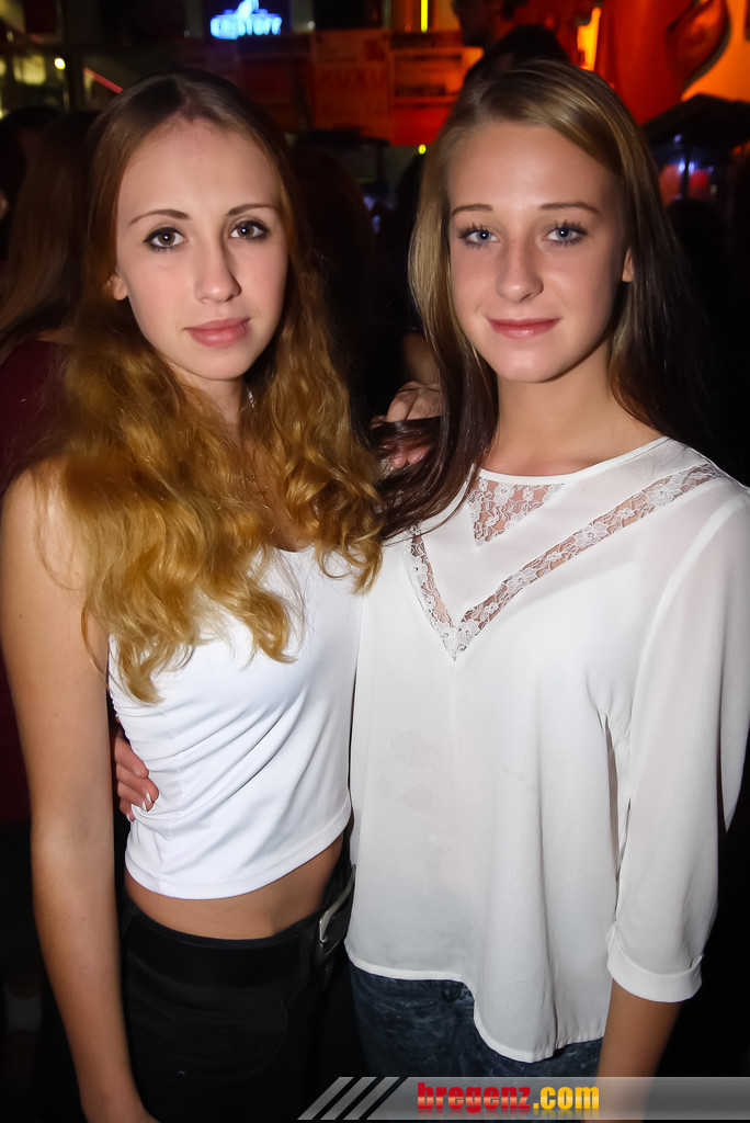 14115911.jpg