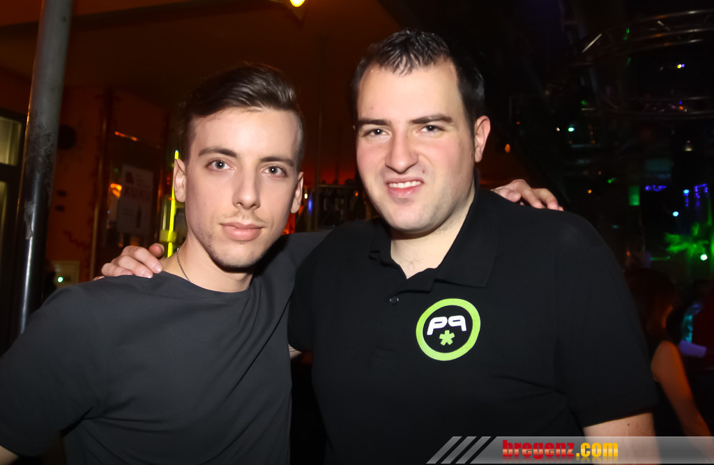14115864.jpg