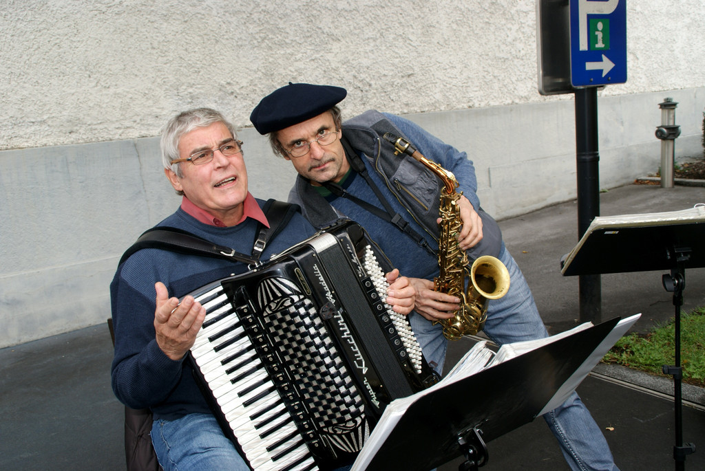 Duo Bartlis.JPG