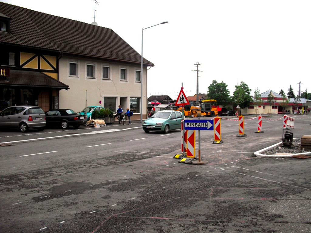 BN_Strassensperre 1_jpg-1275412926