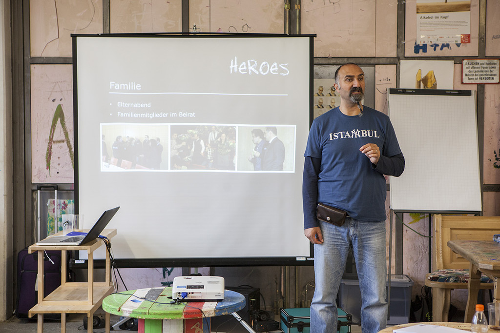 2015-09-18_Heroes_web04.jpg