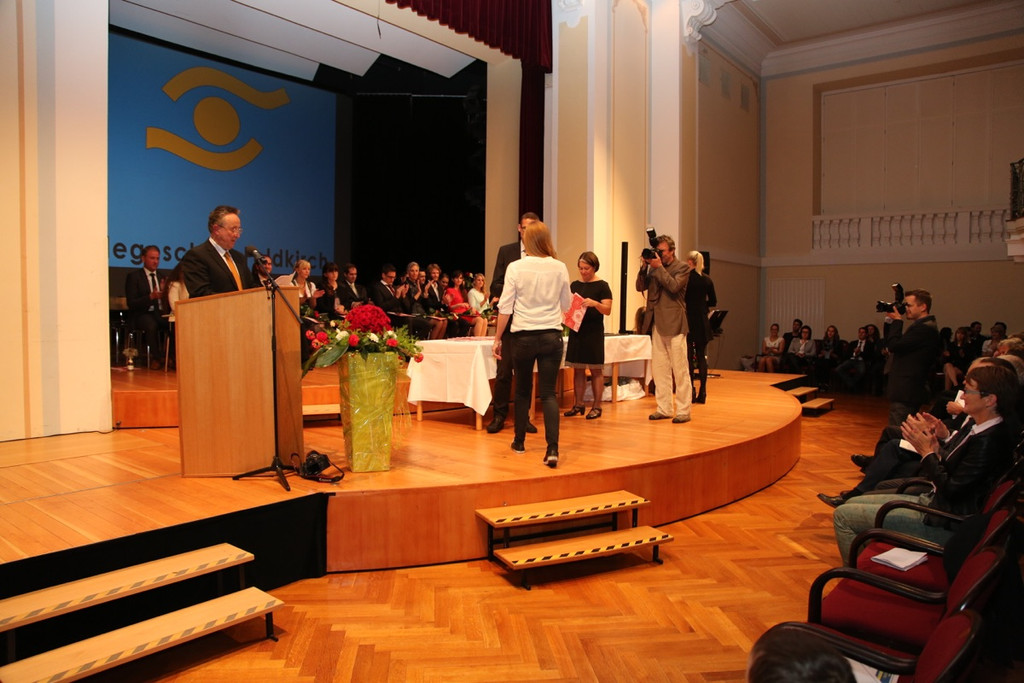 KOE_Diplomfeier 2012-2015 Pflegeschule FK 21.jpg