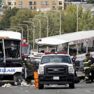 2015-09-24T225911Z_1403027777_GF10000219741_RTRMADP_3_USA-SEATTLE-CRASH.JPG