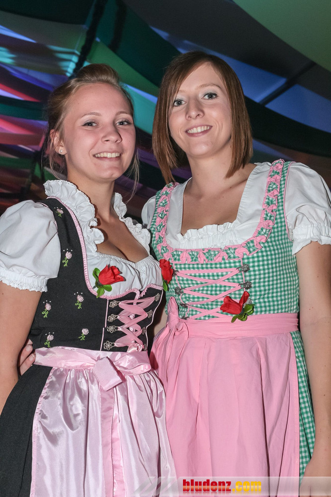 14118535.jpg
