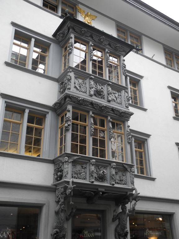 Stiftsbibliothek   St_ Gallen 2015    Bild 3.jpg