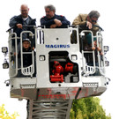 In die Luft mit der Feuerwehrleiter.JPG