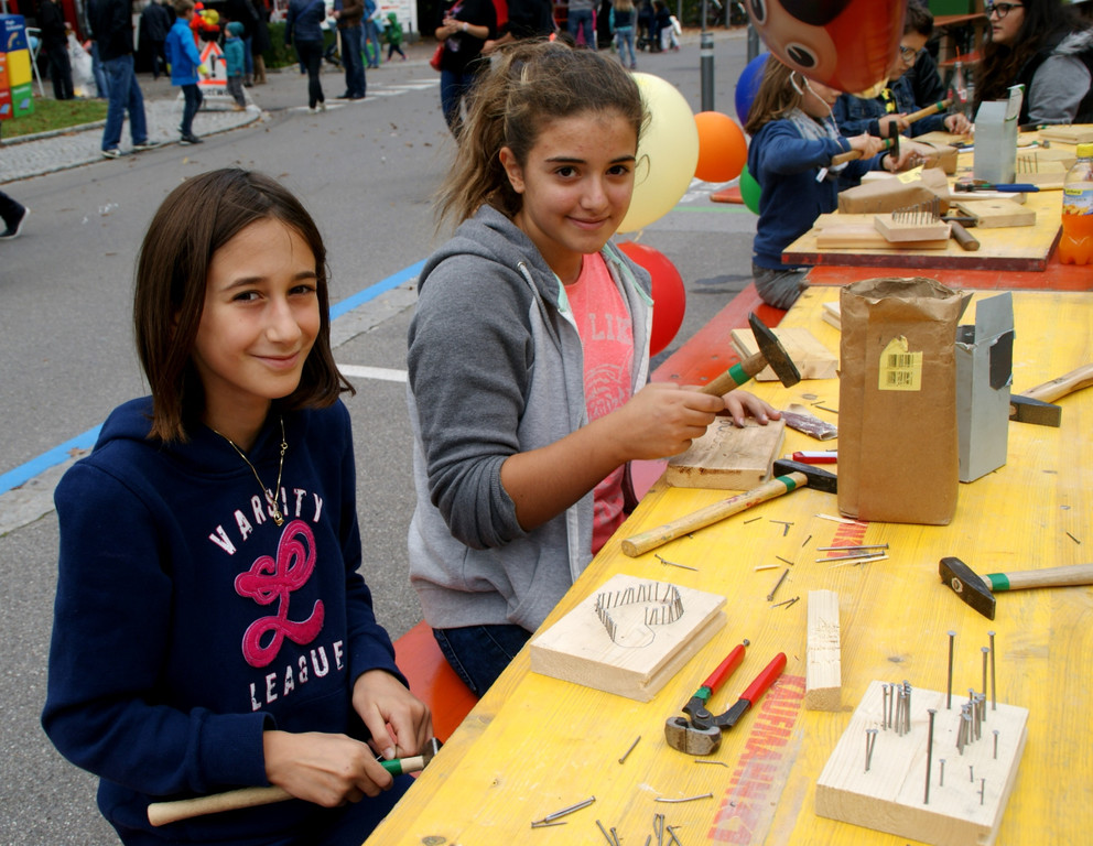 v_li_ Selin _11_ und Acelya _14_.JPG