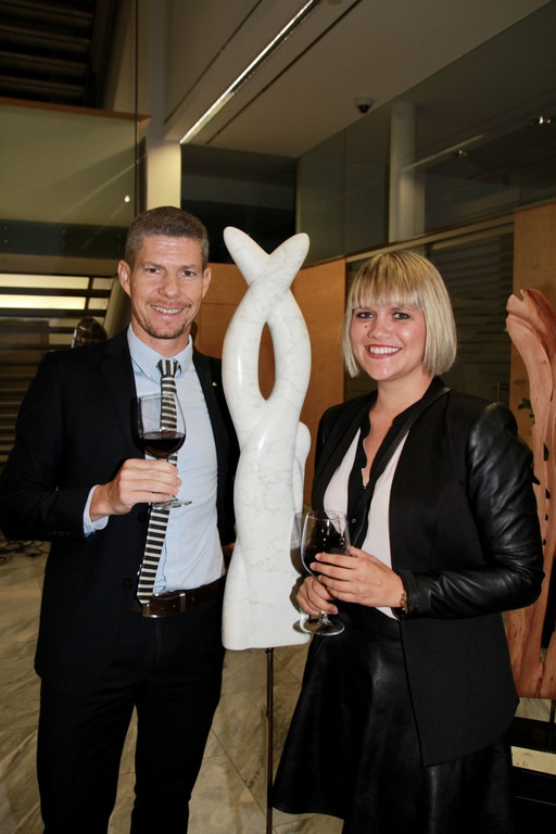 BK_7_Thomas und Ramona Schreiher von der Sparkasse.jpg