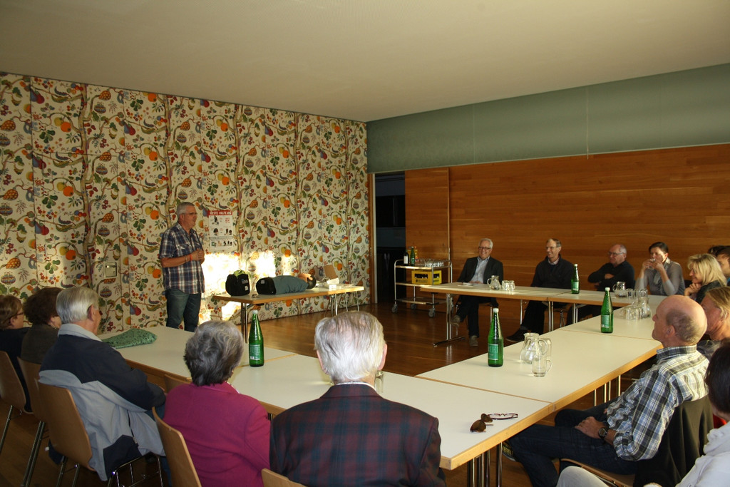 Defibrillator Pfarrheim Pr__sentation 01-10-2015 _10_.JPG