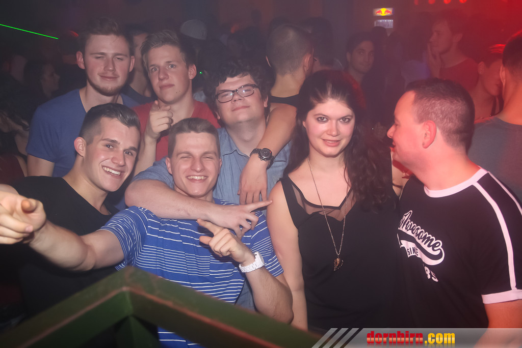 14122115.jpg