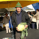 Kürbisse und Rikschas als Blickfang auf dem Markt