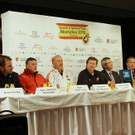 Pressekonferenz Spanier 2 010 055_jpg-1275487986