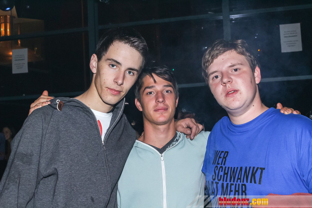 14127529.jpg