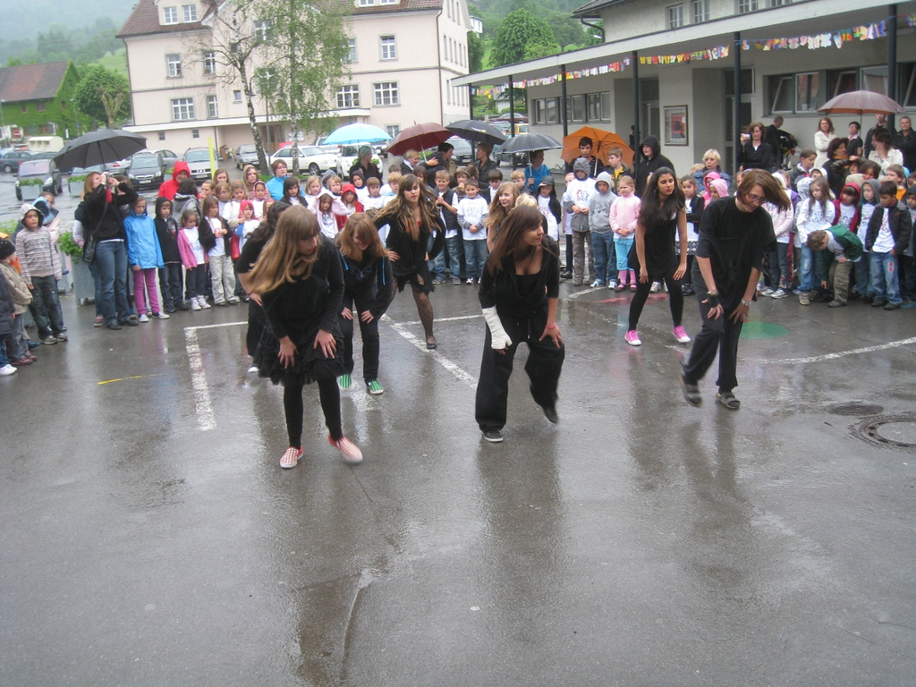 Spielplatz Eroeffnung Schulfest 2010 _5__jpg-1275493670
