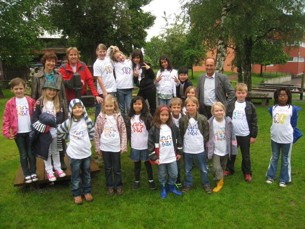 Spielplatz Eroeffnung Schulfest 2010 _6__jpg-1275493688