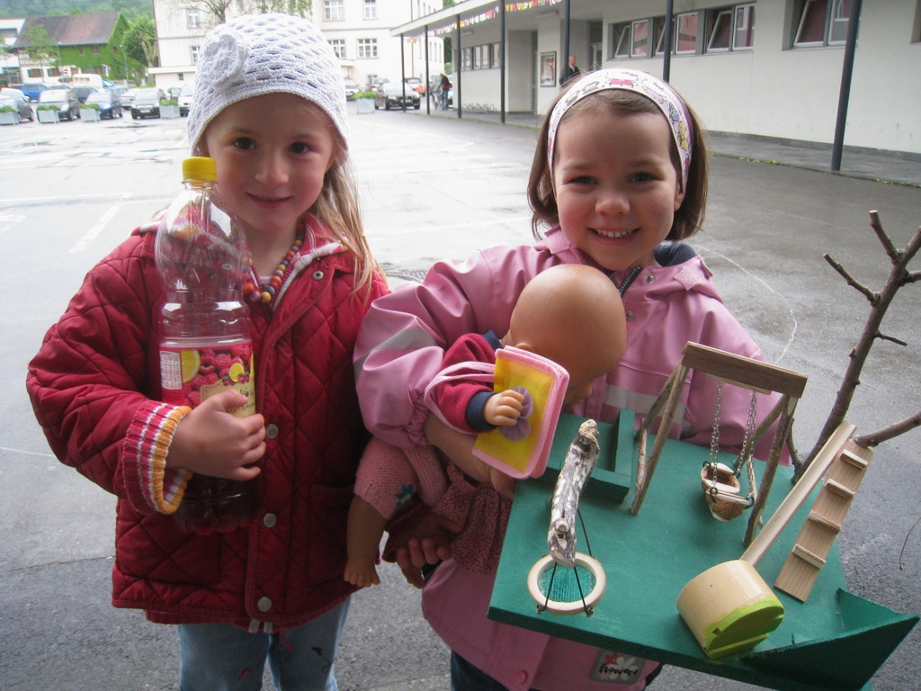 Spielplatz Eroeffnung Schulfest 2010 _11__jpg-1275493763