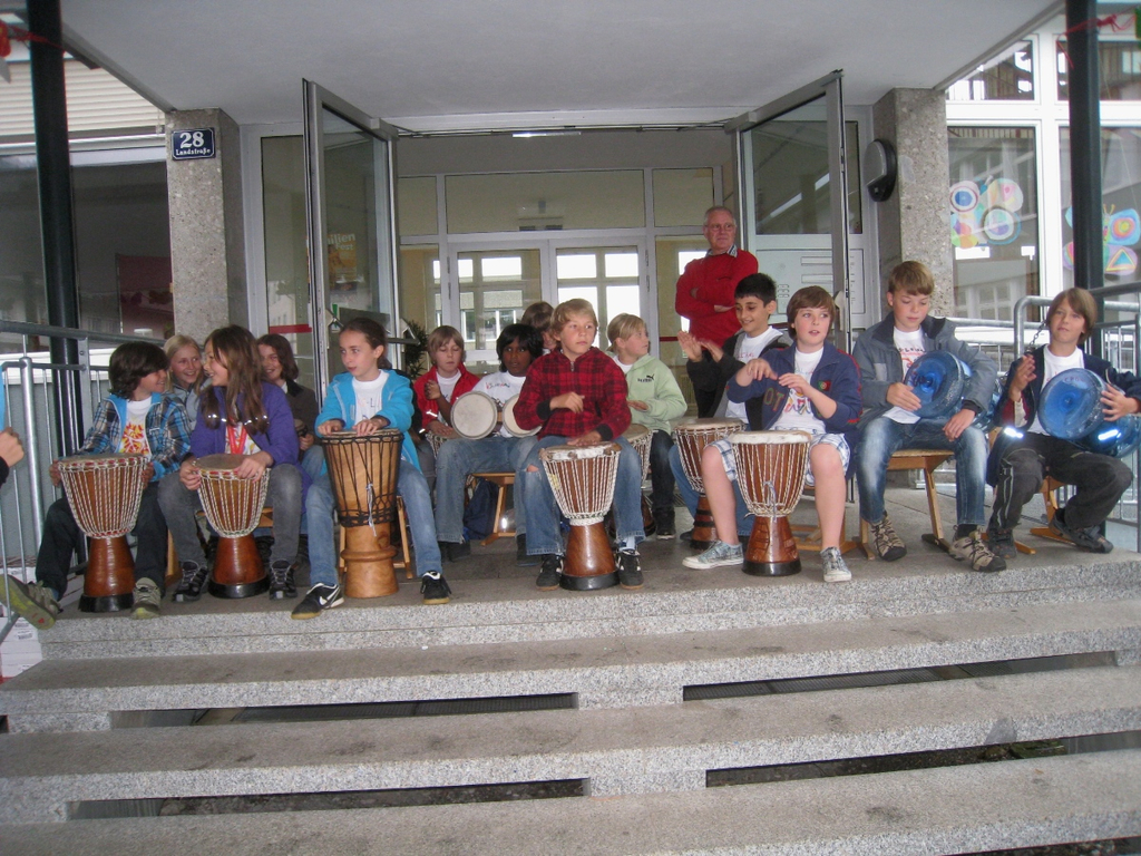 Spielplatz Eroeffnung Schulfest 2010 _22__jpg-1275493905