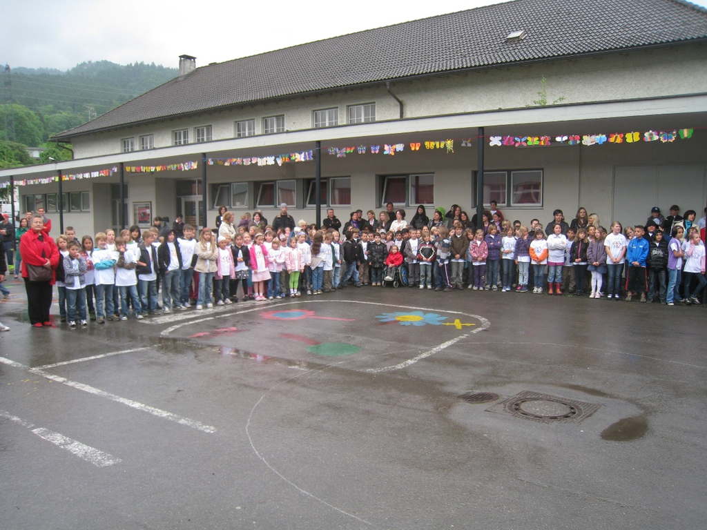 Spielplatz Eroeffnung Schulfest 2010 _27__jpg-1275493977