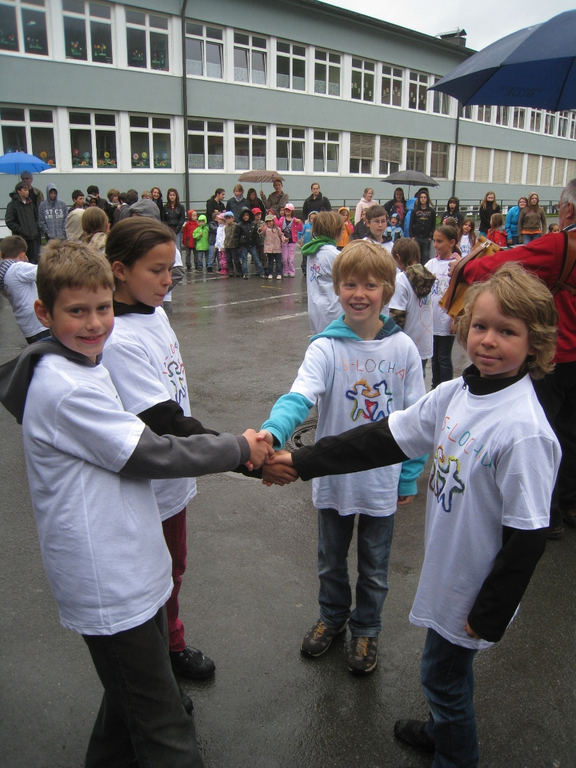 Spielplatz Eroeffnung Schulfest 2010 _51__jpg-1275494348