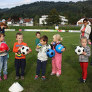 Mit viel Begeisterung kommen die kleinen Sportler in die „Ballschule“ des SV Typico Lochau
