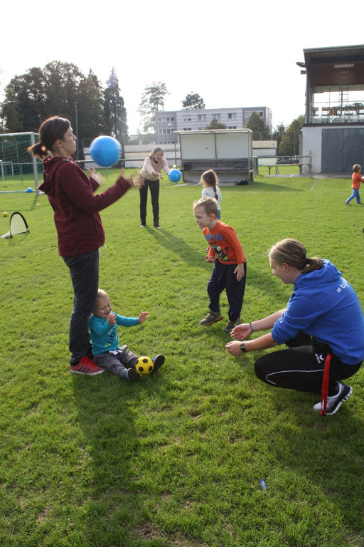 Fu__ball BAMBINI Ballschule 2015 _11_.JPG