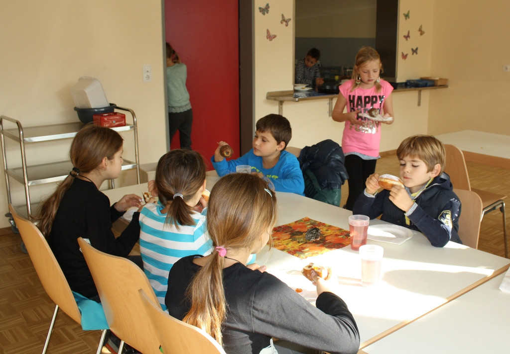Kindercafe Projekt Lochau 03-10-2015 _12_.JPG
