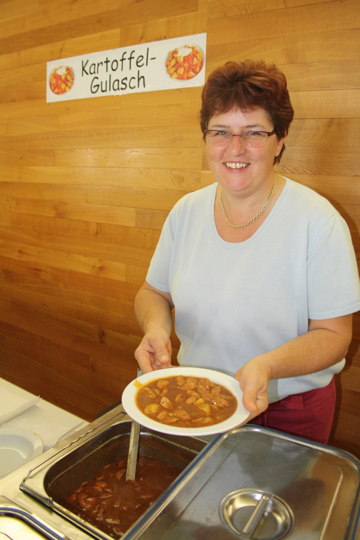 Kartoffeltag Missionskreis Termin 2015 _9_.JPG