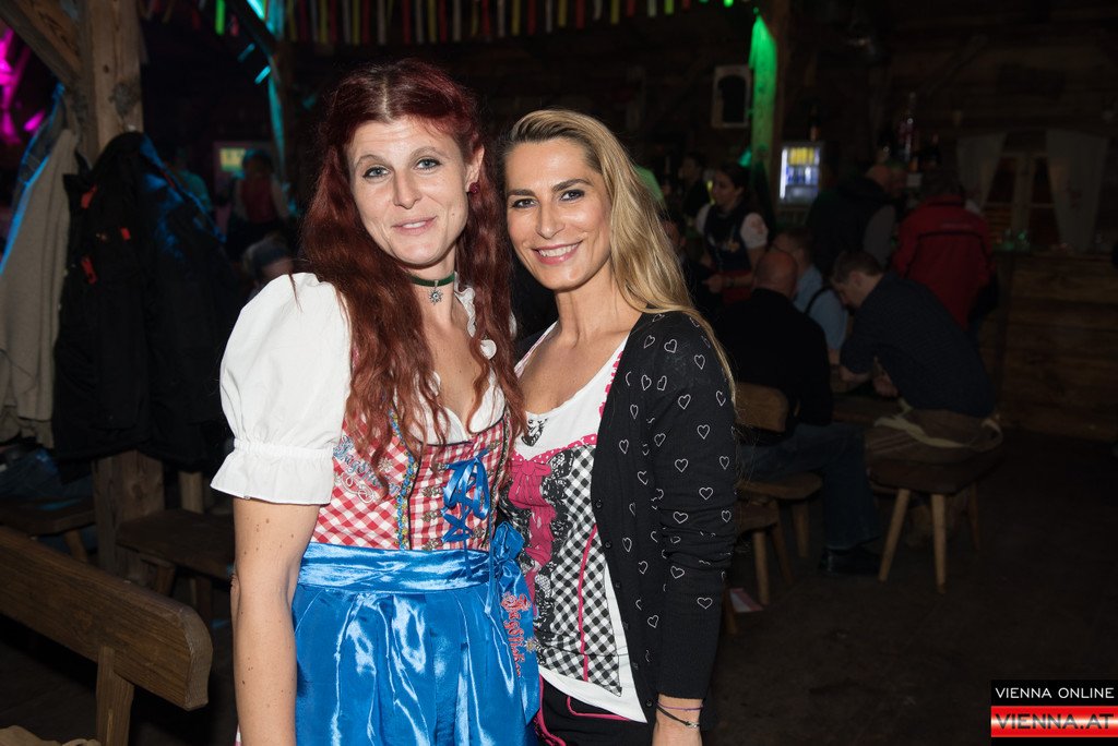 wiesnvienna-11102015-01.jpg